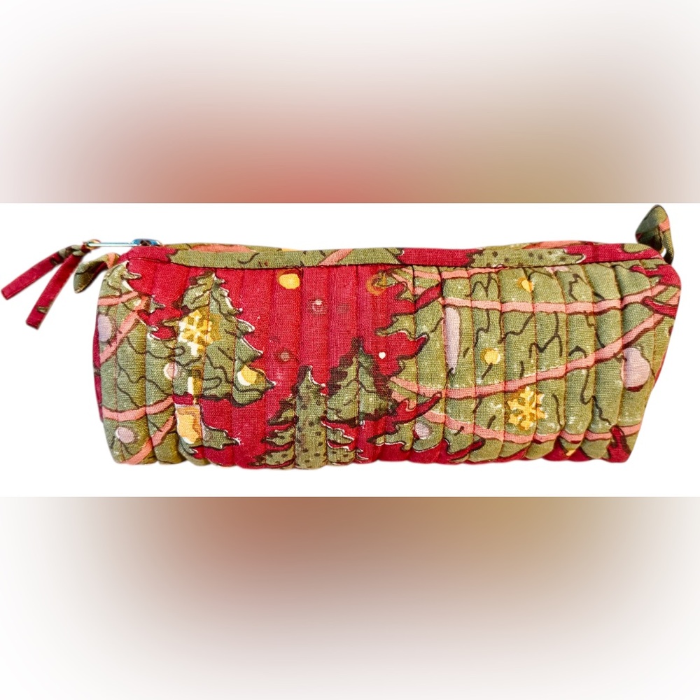 NWOT Pottery Barn Rare Holiday Quilted Zipper Pouch Christmas Tree Print
